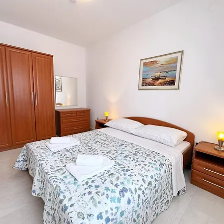 By The Sea Silo, Krk - 18704 Apartman Šilo