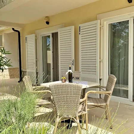 Apartman By The Sea Silo, Krk - 18704 *