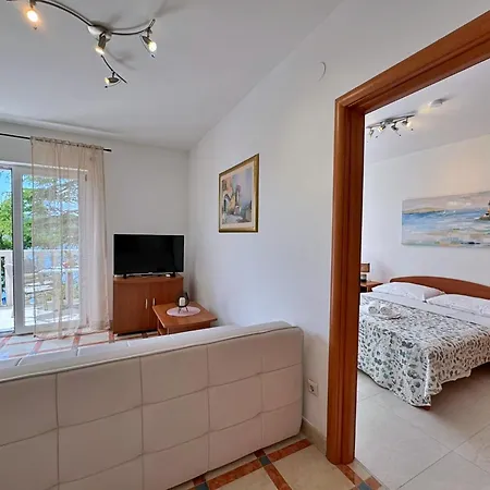 By The Sea Silo, Krk - 18704 Apartman