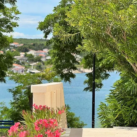 By The Sea Silo, Krk - 18704 Apartman