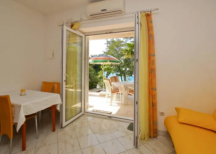 By The Sea Silo, Krk - 18704 Apartamento Šilo