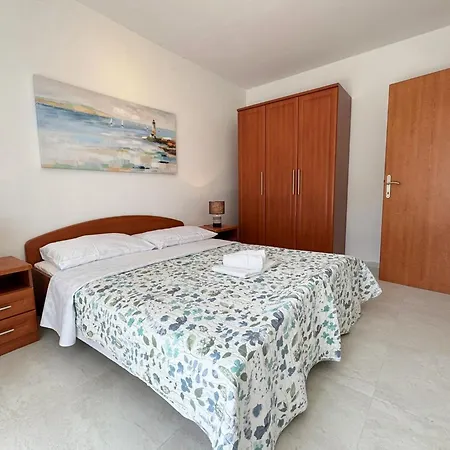 Apartmán By The Sea Silo, Krk - 18704 *